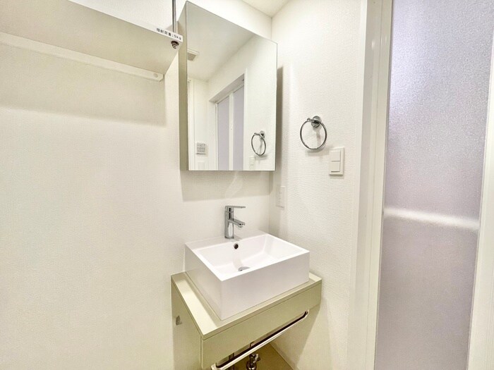 物件内観写真10　(洗面)