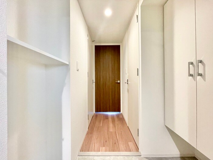 物件内観写真21　(廊下)