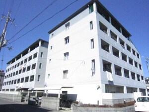 カストルム滝川外観写真