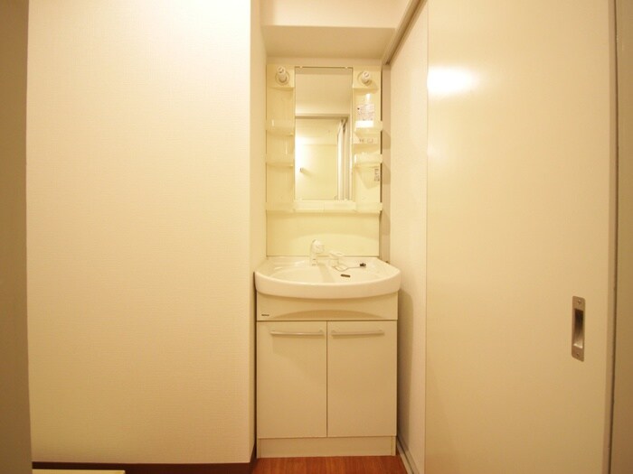 物件内観写真13　(洗面)