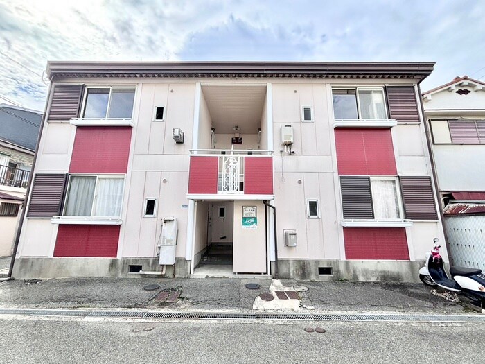 物件外観写真1　(外観写真)