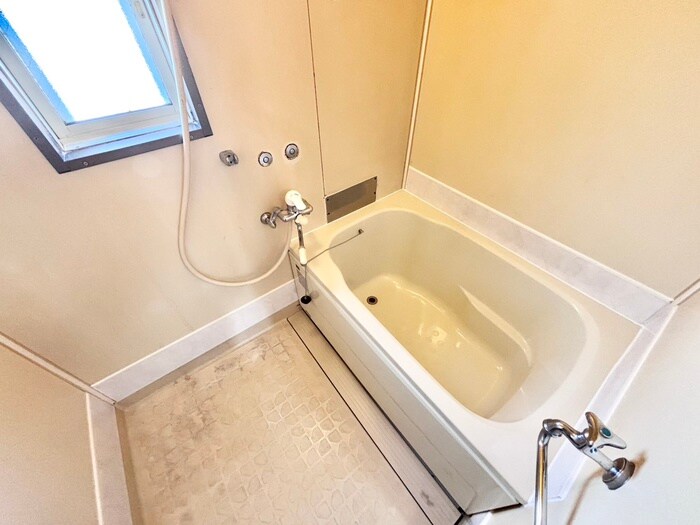 物件内観写真8　(バス／シャワールーム等)