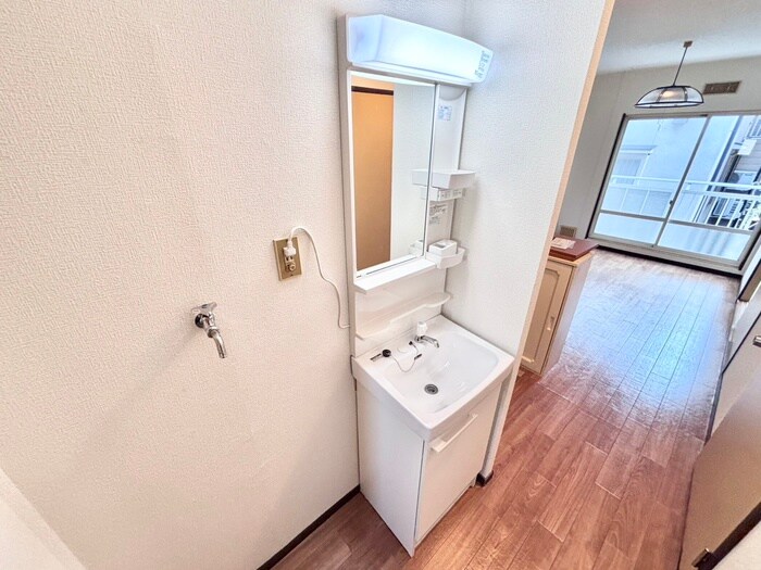 物件内観写真9　(洗面)