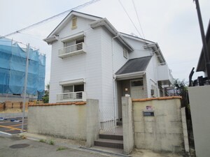 足立邸外観写真