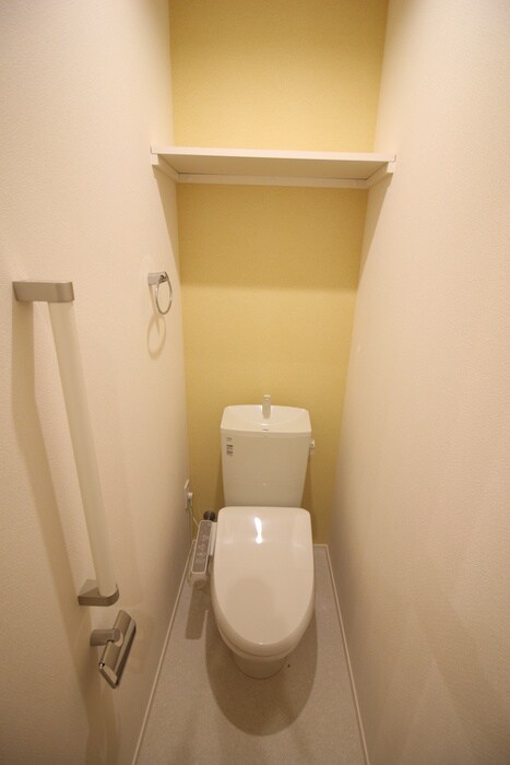 物件内観写真9　(トイレ)