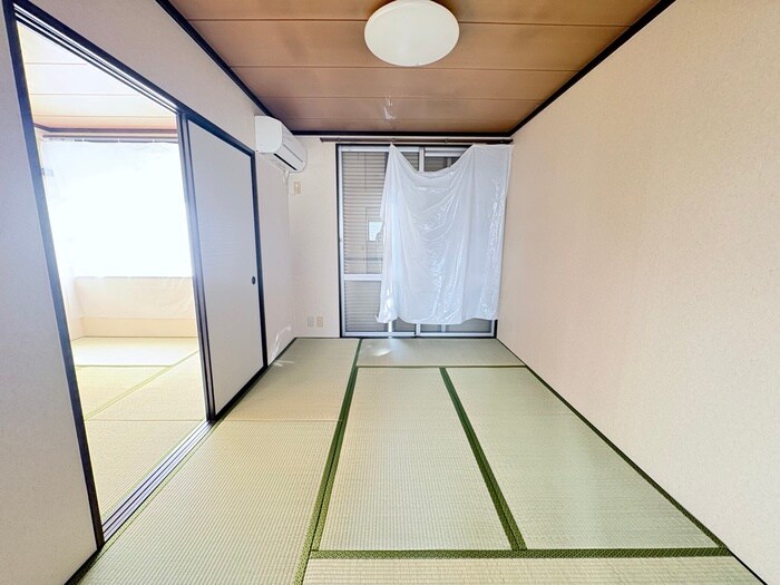 物件内観写真9　(居室)