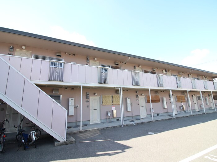 物件外観写真6　(外観写真)