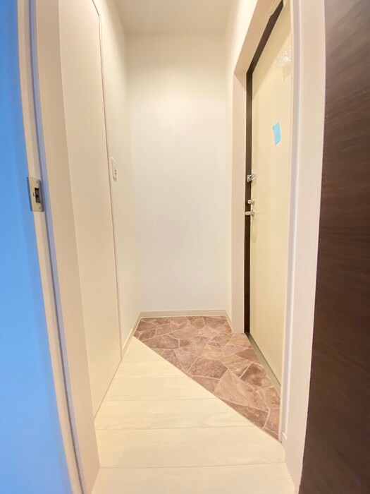 物件内観写真10　(廊下)