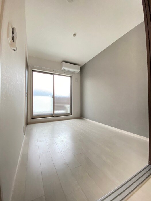 物件内観写真18　(居室)