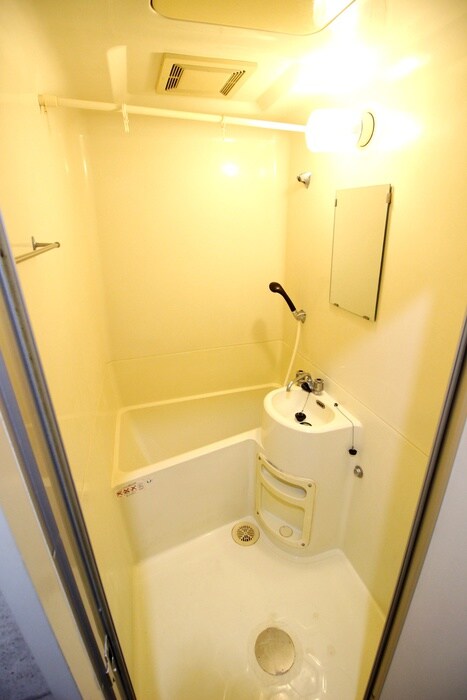 物件内観写真8　(バス／シャワールーム等)