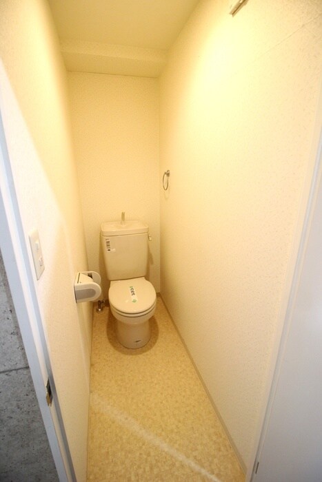 物件内観写真10　(トイレ)