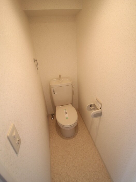 物件内観写真11　(トイレ)