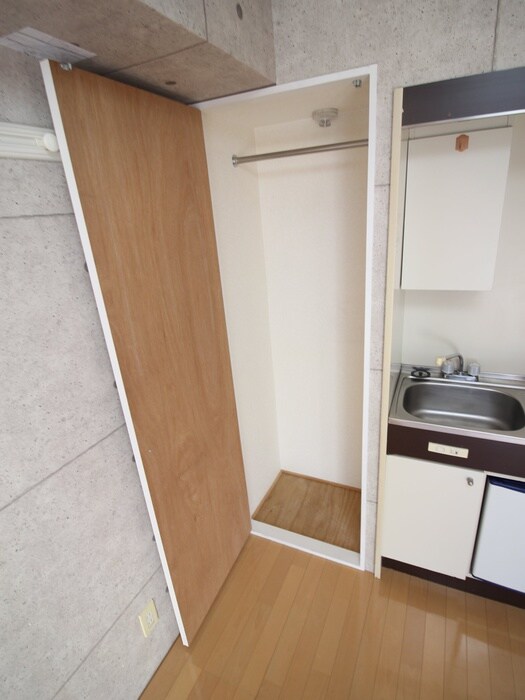 物件内観写真14　(収納)