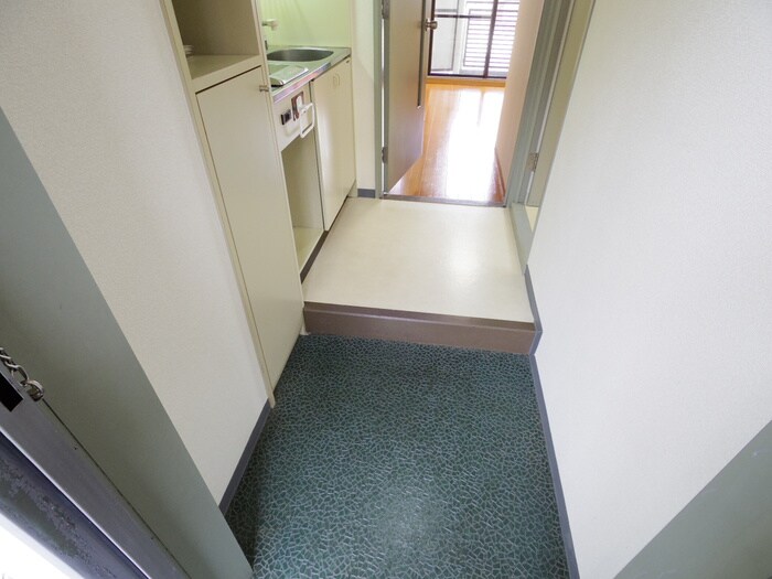 物件内観写真18　(玄関)