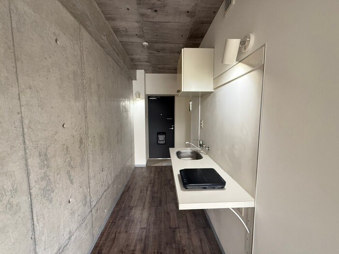 物件内観写真13　(廊下)