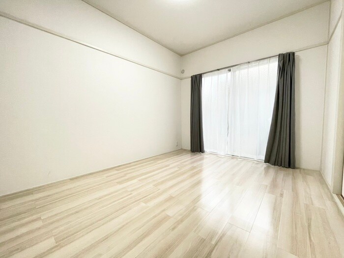 物件内観写真12　(居室)