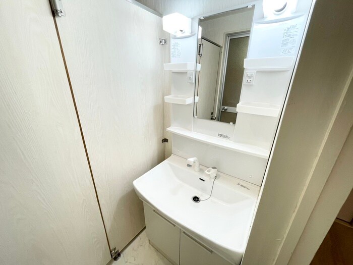 物件内観写真17　(洗面)