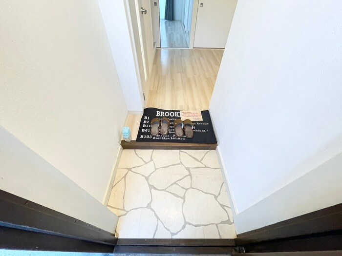 物件内観写真20　(玄関)