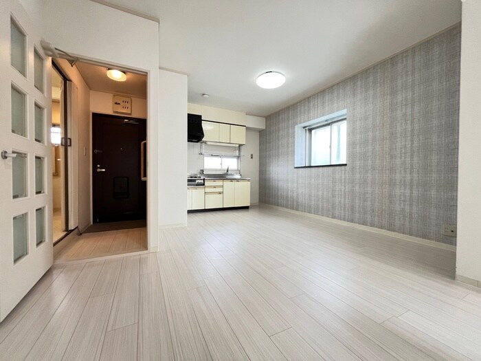 物件内観写真13　(居室)