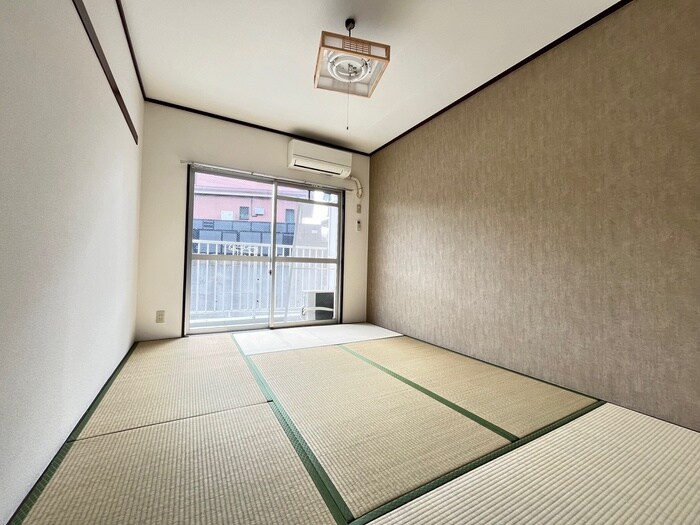 物件内観写真16　(居室)