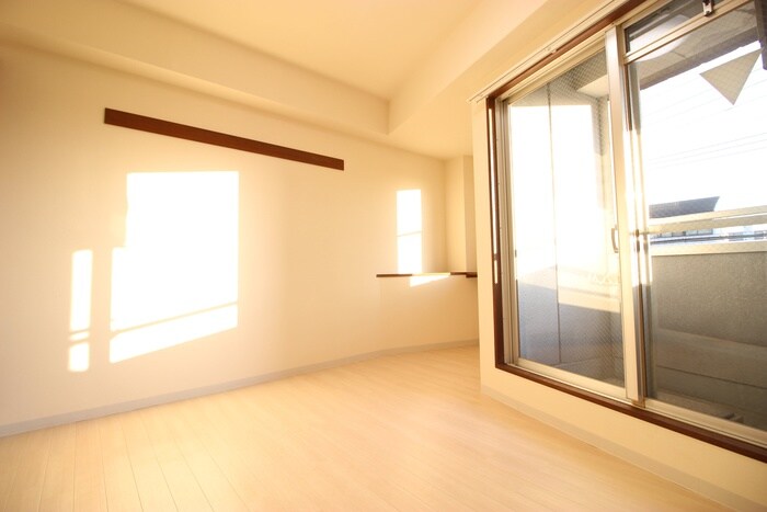 物件内観写真14　(居室)