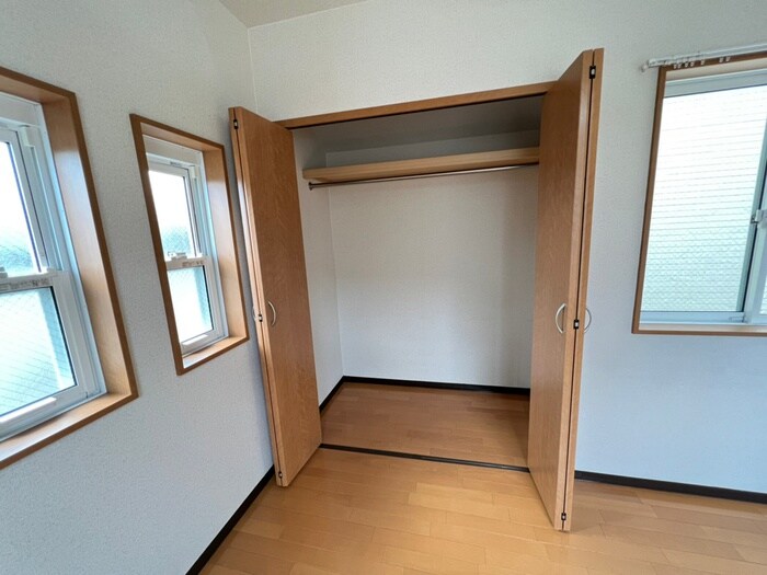 物件内観写真8　(収納)