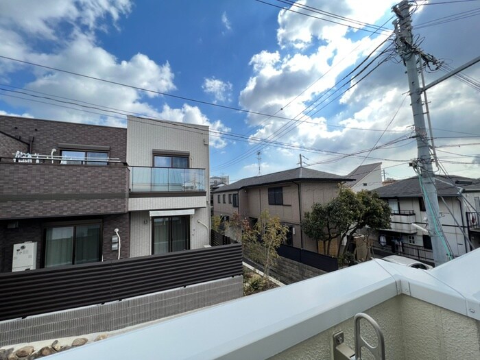 物件内観写真19　(室内からの展望)