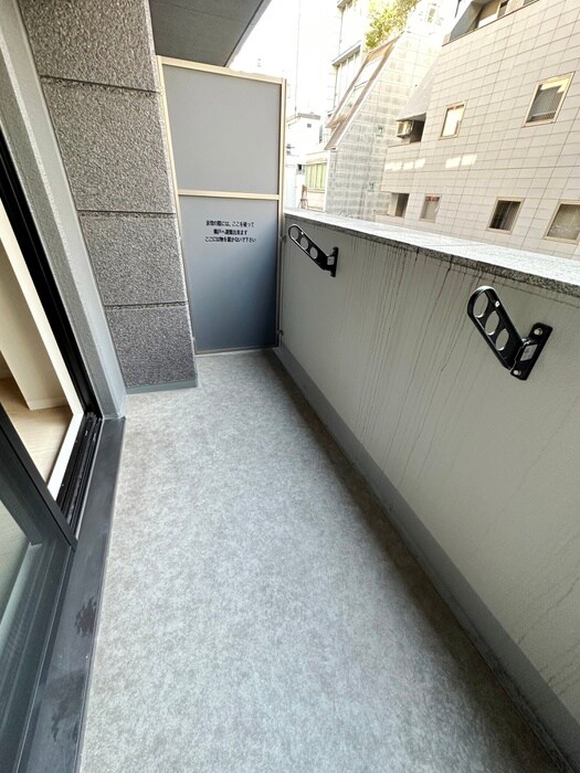 物件内観写真16　(ベランダ・バルコニー)