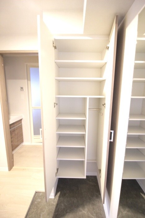 物件内観写真18　(靴箱)