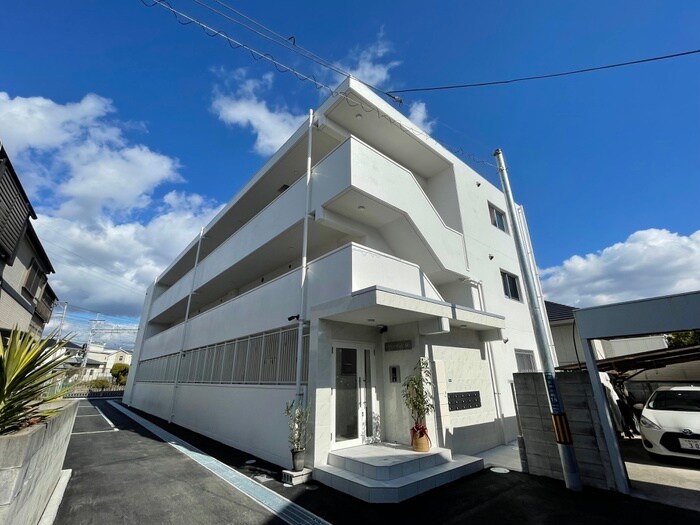 物件外観写真1　(外観写真)