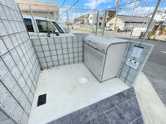 物件外観写真4　(建物設備)