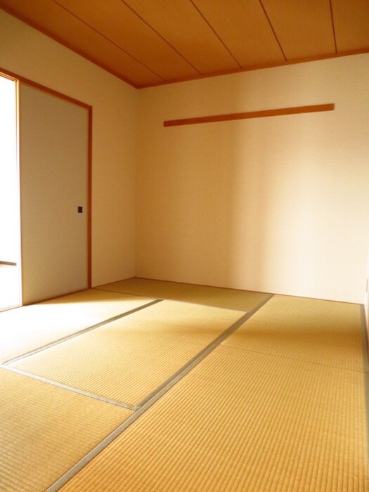 物件内観写真12　(居室)