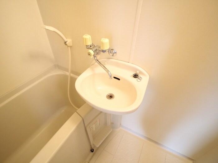 物件内観写真16　(洗面)