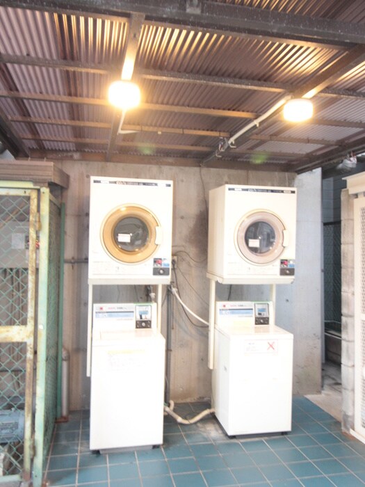 物件外観写真3　(建物設備)