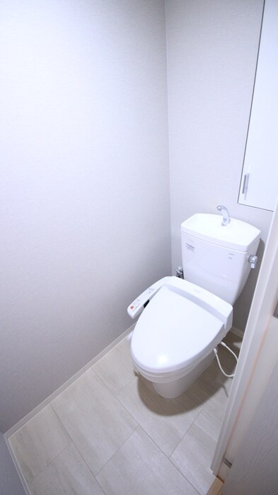 物件内観写真9　(トイレ)