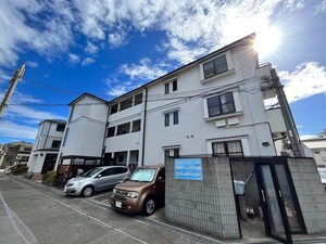 カーサベルデⅡ外観写真