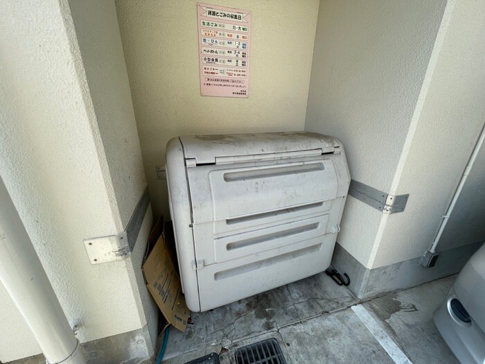 物件外観写真6　(建物設備)