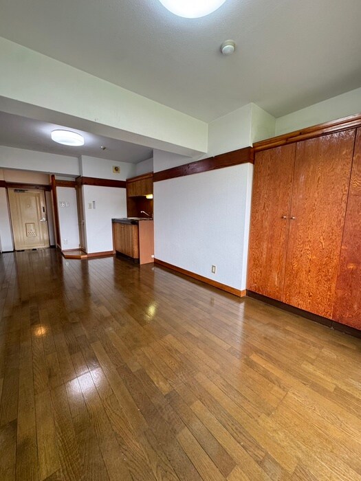 物件内観写真4　(居室)