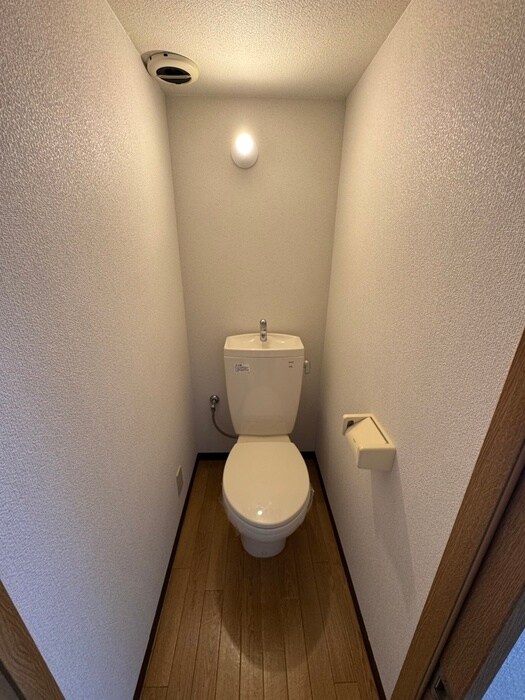 物件内観写真10　(トイレ)