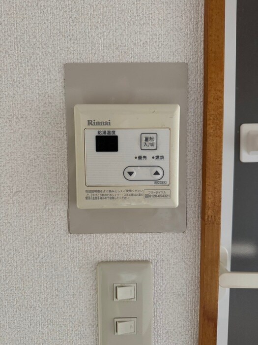 物件内観写真16　(廊下)