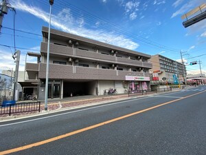 メゾンニュアージュ外観写真