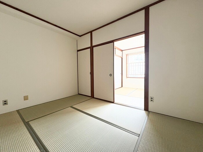 物件内観写真7　(居室)