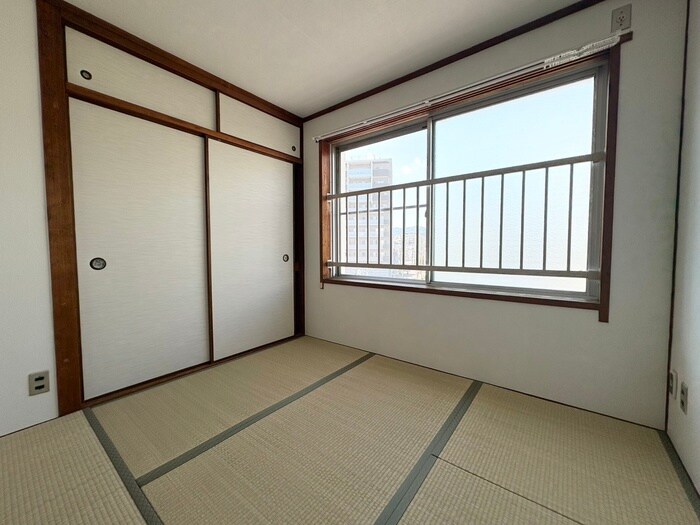 物件内観写真8　(居室)