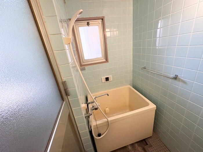 物件内観写真12　(バス／シャワールーム等)