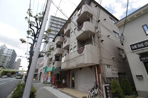 小澤マンション外観写真