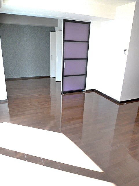 物件内観写真11　(居室)