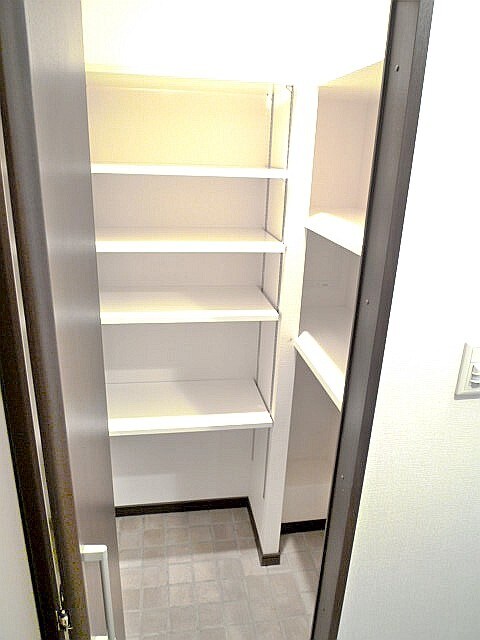 物件内観写真16　(靴箱)