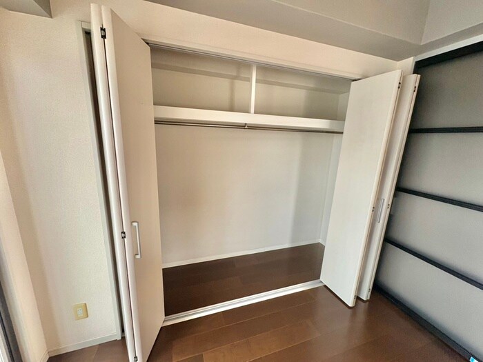 物件内観写真18　(収納)
