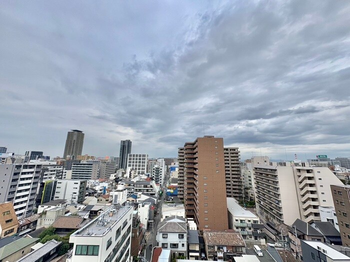 物件内観写真22　(室内からの展望)