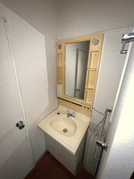 物件内観写真11　(洗面)